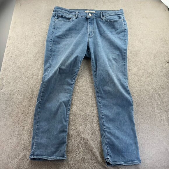 Levis Womens Jeans Sie 18W Classic Straight Leg Light Blue Denim Casual Ankle - Picture 13 of 14